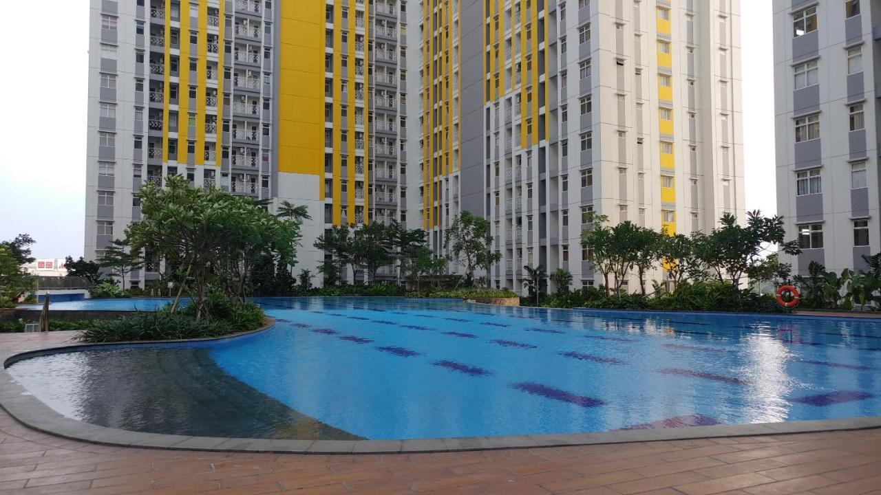 Newly Furnished 2br At Springlake Summarecon By Travelio Apartemen