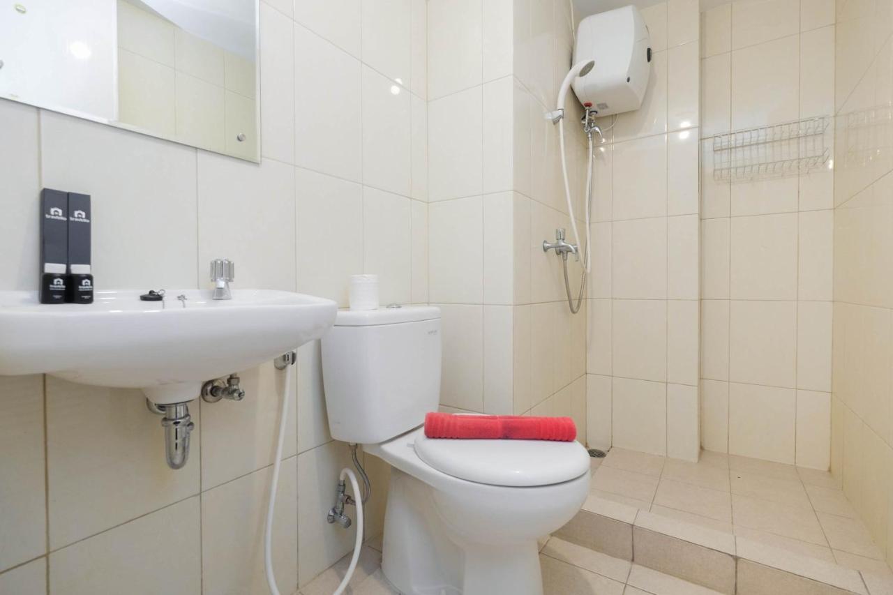 Newly Furnished 2br At Springlake Summarecon By Travelio Apartemen Bekasi